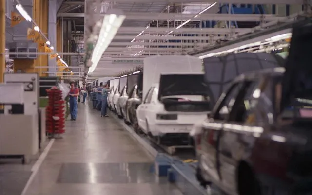 Mercedes-Autowerk in Stuttgart-Untertürkheim (Archivbild)