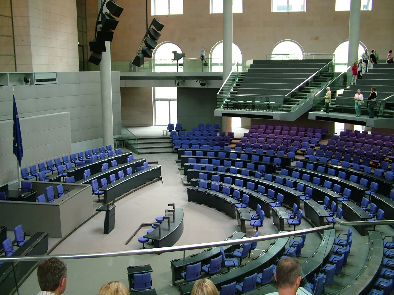 Der Plenarsaal des Deutschen Bundestages in Berlin