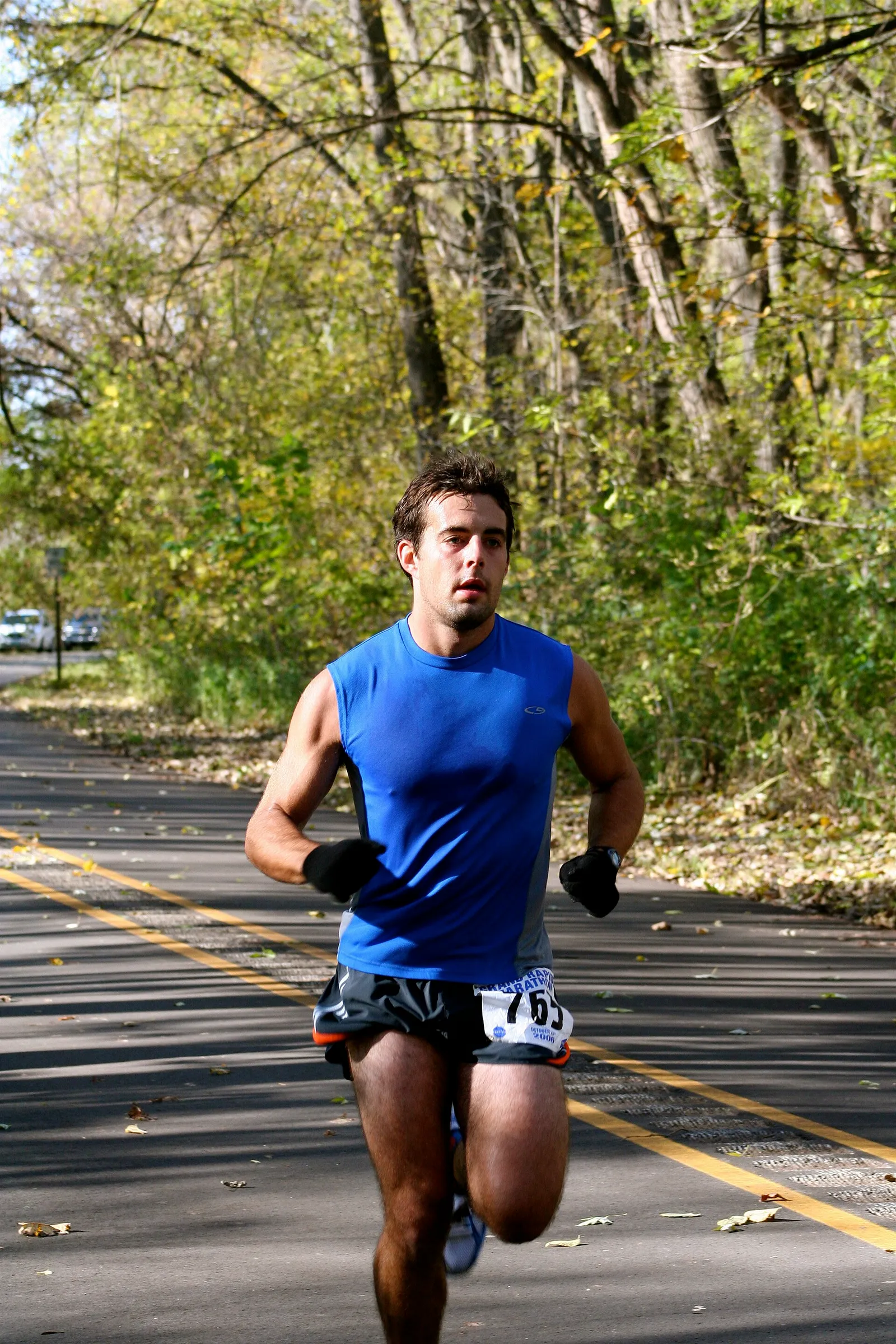 Läufer bei einem Marathon in der Hitze (Symbolbild)