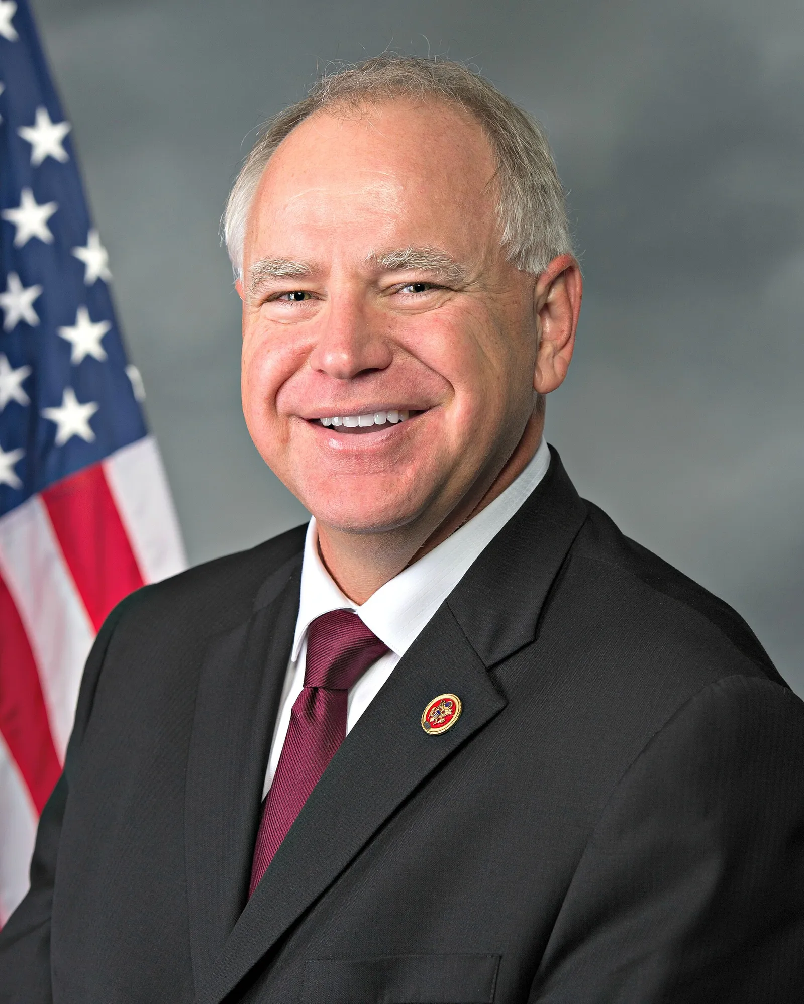 Tim Walz, Gouverneur von Minnesota (offizielles Foto)