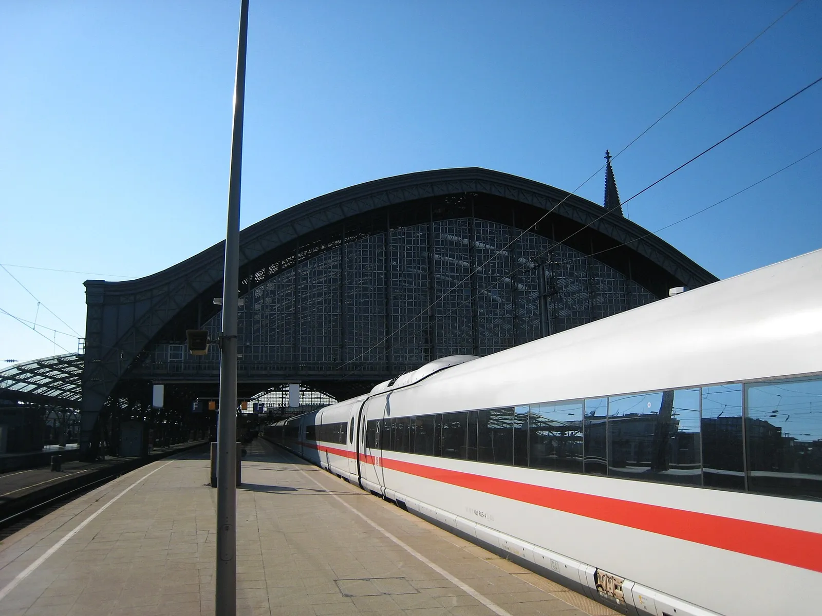 Bahnsteig am Kölner Hauptbahnhof (Symbolbild)