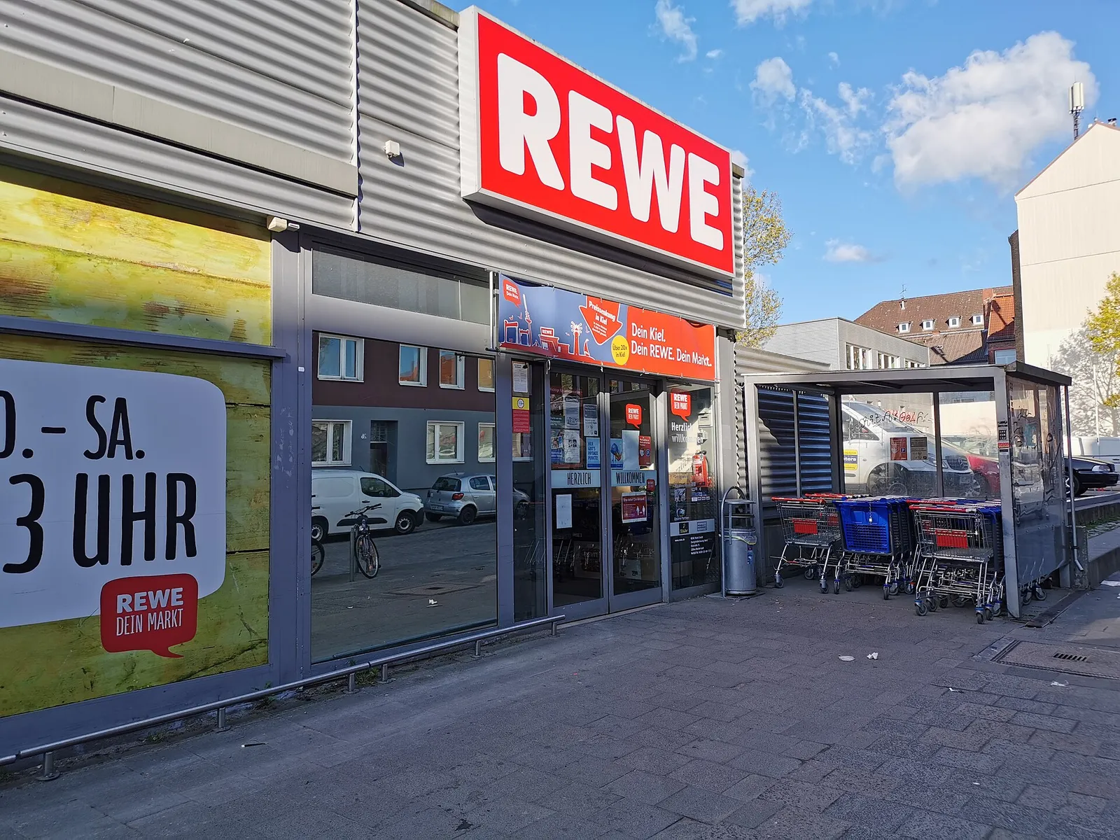 Eine Rewe-Filiale (Symbolbild)